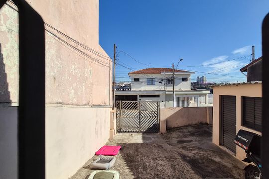 Sala - vista de casa para alugar com 2 quartos, 130m² em Paulicéia, São Bernardo do Campo