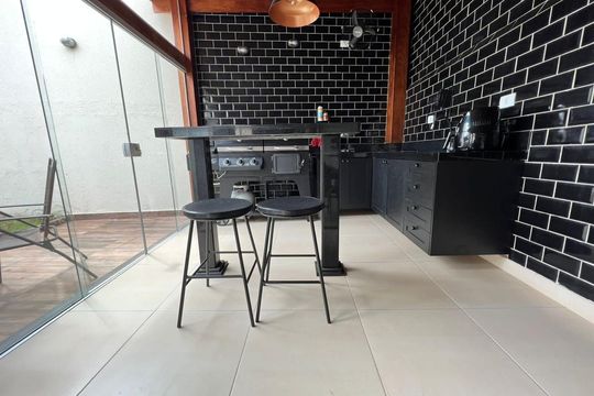 Casa de Condomínio à venda com 3 quartos, 165m² em Parque Rural Fazenda Santa Cândida, Campinas