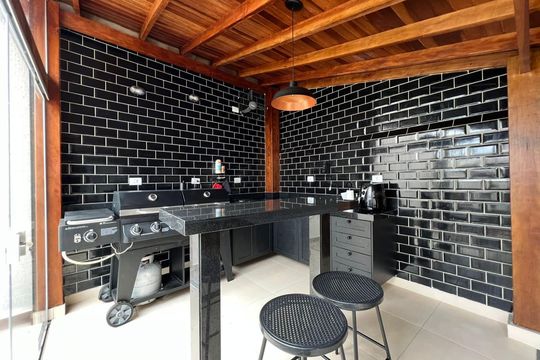 Casa de Condomínio à venda com 3 quartos, 165m² em Parque Rural Fazenda Santa Cândida, Campinas