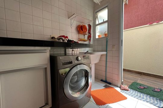 Casa de Condomínio à venda com 3 quartos, 165m² em Parque Rural Fazenda Santa Cândida, Campinas