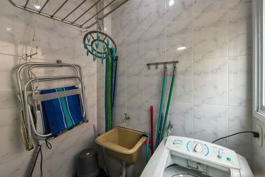 Área de Serviço de apartamento para alugar com 1 quarto, 48m² em Guilhermina, Praia Grande
