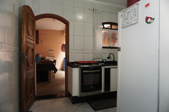 Cozinha de casa para alugar com 3 quartos, 127m² em Jardim Macedonia, Embu das Artes