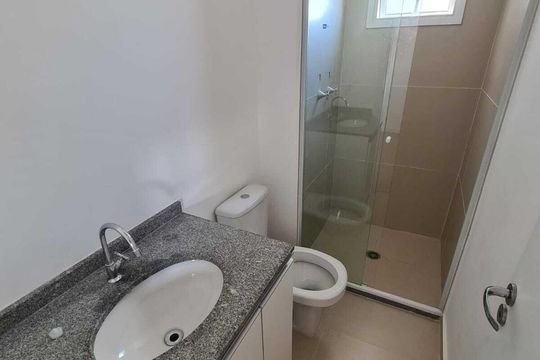 Banheiro de apartamento à venda com 3 quartos, 69m² em Brás, São Paulo