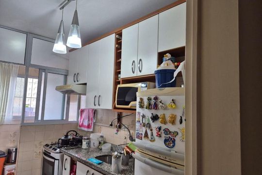 Apartamento à venda com 2 quartos, 62m² em Vila Tijuco, Guarulhos