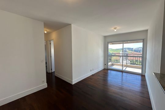 Apartamento para alugar com 2 quartos, 70m² em Empresarial 18 do Forte, Barueri