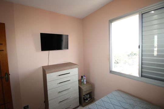 Quarto 1 de apartamento à venda com 2 quartos, 48m² em Vila Regina, São Paulo