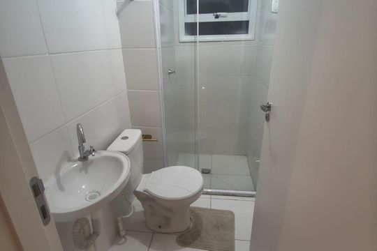 Banheiro de apartamento para alugar com 2 quartos, 51m² em Jardim Topazio, São José dos Campos