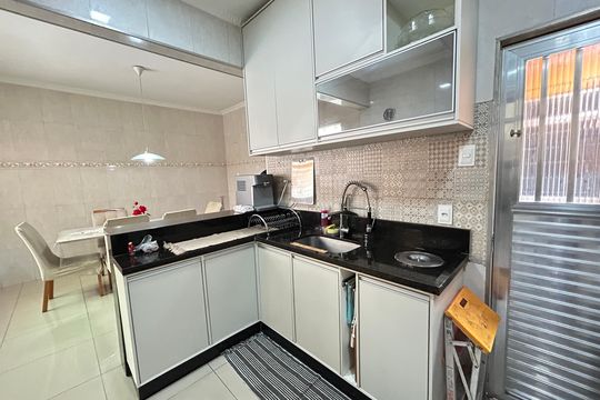 Cozinha de casa para alugar com 4 quartos, 210m² em Anchieta, Nilópolis