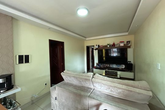 Casa para alugar com 4 quartos, 210m² em Anchieta, Nilópolis