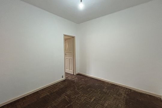 Sala de casa para alugar com 2 quartos, 78m² em Vila Valqueire, Rio de Janeiro