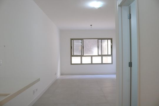 Kitnet/Studio para alugar com 1 quarto, 30m² em Vila Romana, São Paulo