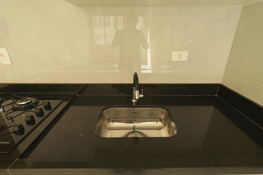 Quarto e Cozinha de apartamento para alugar com 1 quarto, 30m² em Liberdade, São Paulo