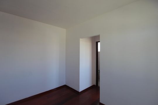 Sala de apartamento para alugar com 1 quarto, 65m² em Copacabana, Belo Horizonte