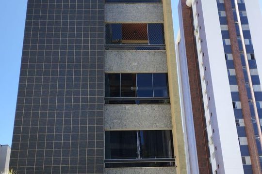 placa instalada - RMGS-185 de apartamento à venda com 3 quartos, 110m² em Sion, Belo Horizonte