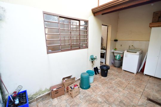 Área de Serviço de casa à venda com 2 quartos, 216m² em Residencial Terra Nova, Campinas