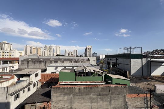 Vista da Suíte de apartamento à venda com 2 quartos, 62m² em Vila Galvão, Guarulhos