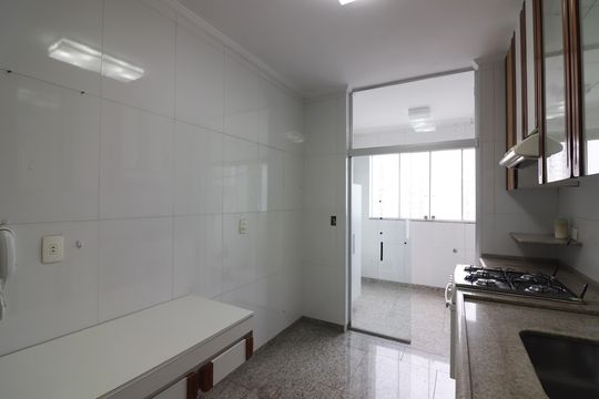 Cozinha  de apartamento para alugar com 3 quartos, 122m² em Centro, São Bernardo do Campo