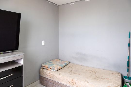 Quarto 1 de apartamento para alugar com 2 quartos, 36m² em Vila das Bandeiras, Guarulhos