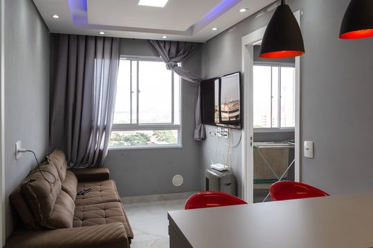 Apartamento para alugar com 2 quartos, 36m² em Vila das Bandeiras, Guarulhos