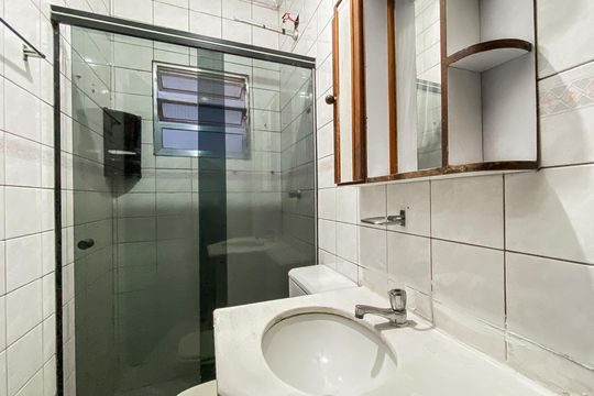 Banheiro de casa para alugar com 1 quarto, 20m² em Cidade Líder, São Paulo