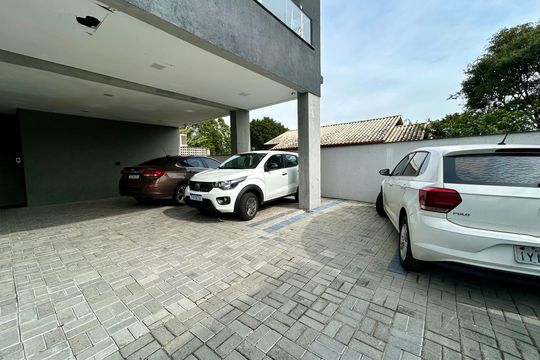 Garagem de kitnet/studio para alugar com 1 quarto, 38m² em Campeche, Florianópolis