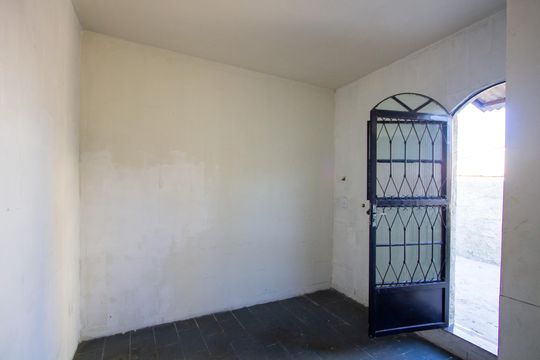 Cozinha de casa para alugar com 1 quarto, 16m² em Trindade, São Gonçalo
