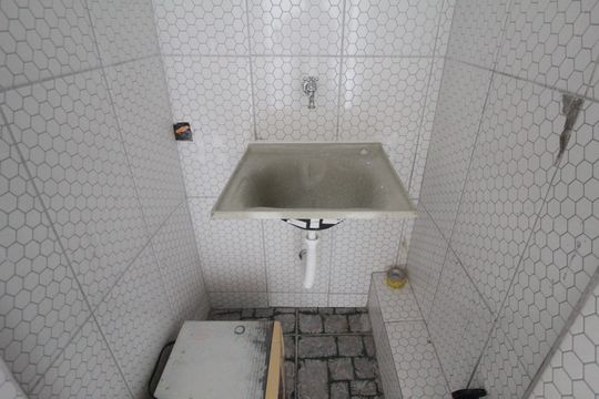 Área de Serviço de kitnet/studio para alugar com 1 quarto, 35m² em Jardim Felicidade, Belo Horizonte