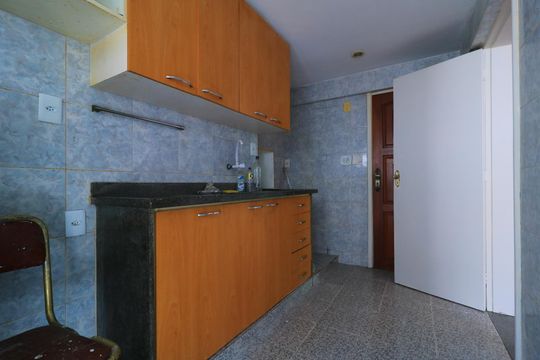 Cozinha de apartamento para alugar com 2 quartos, 80m² em Méier, Rio de Janeiro