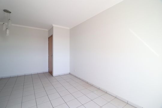 Sala de apartamento para alugar com 3 quartos, 83m² em Osvaldo Rezende, Uberlândia