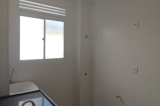 Cozinha e Área de Serviço de apartamento à venda com 2 quartos, 65m² em Paquetá, Belo Horizonte