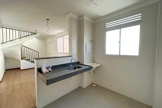 Apartamento à venda com 2 quartos, 110m² em Paquetá, Belo Horizonte