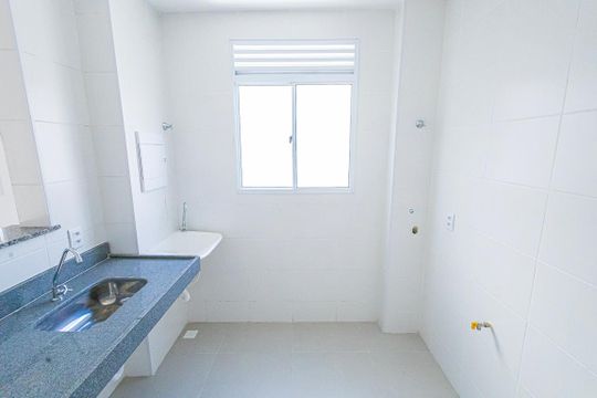Cozinha de apartamento à venda com 2 quartos, 45m² em Paquetá, Belo Horizonte
