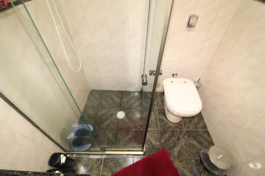 Banheiro de apartamento à venda com 2 quartos, 77m² em Santana, São Paulo
