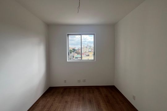 Quarto 1 de apartamento para alugar com 2 quartos, 68m² em Serrano, Belo Horizonte