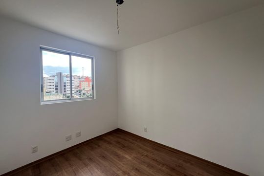 Quarto 1 de apartamento para alugar com 2 quartos, 68m² em Serrano, Belo Horizonte