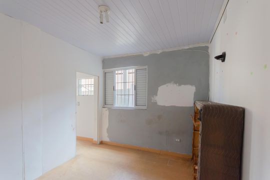 Quarto de casa à venda com 2 quartos, 200m² em Vila Dom Pedro I, São Paulo