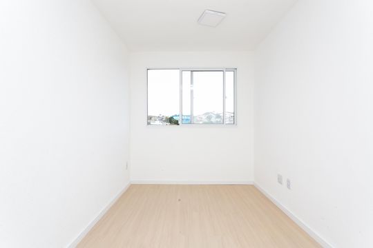 Sala  de apartamento à venda com 2 quartos, 44m² em Vila Lourdes, São Paulo