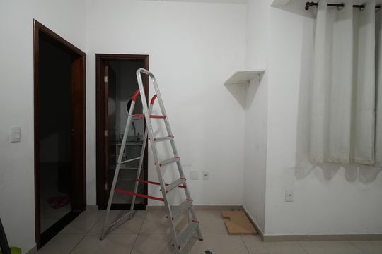 Sala de casa para alugar com 2 quartos, 112m² em Vila Scarpelli, Santo André