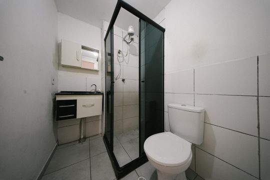 Banheiro de apartamento para alugar com 2 quartos, 43m² em Vila Cosmopolita, São Paulo