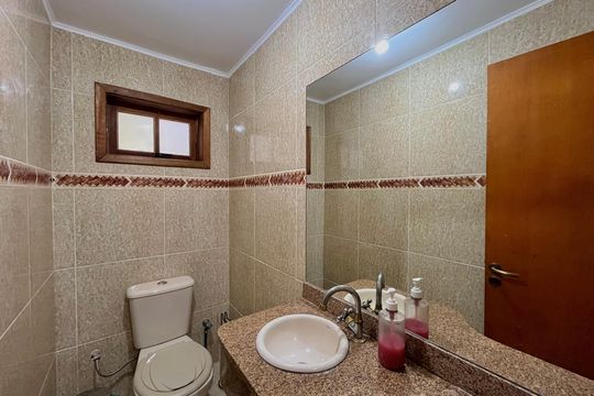Casa de Condomínio para alugar com 4 quartos, 350m² em Itanhangá, Rio de Janeiro