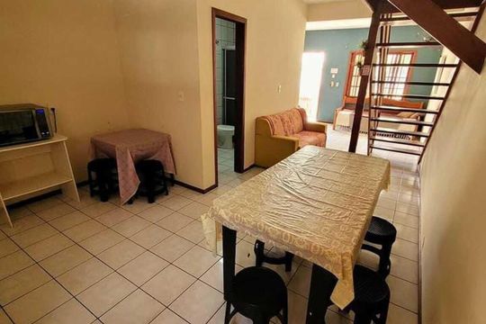 Sala de apartamento para alugar com 2 quartos, 55m² em Ingleses do Rio Vermelho, Florianópolis