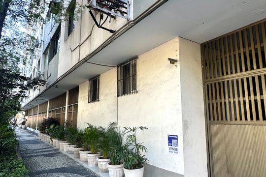 Apartamento à venda com 2 quartos, 63m² em Leblon, Rio de Janeiro
