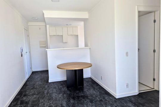 Sala de apartamento para alugar com 2 quartos, 55m² em Jardim do Lago II, Campinas