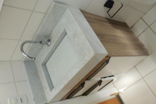 Banheiro - torneira de apartamento para alugar com 2 quartos, 45m² em Vila Catia, Nova Iguaçu