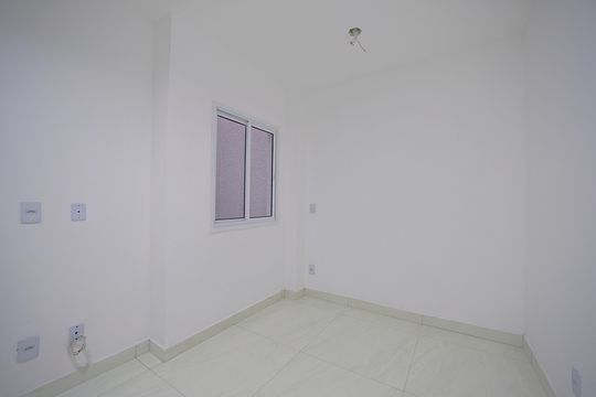 Sala/Cozinha e Quarto de kitnet/studio à venda com 1 quarto, 17m² em Vila Esperança, São Paulo