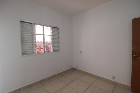 Quarto 2 de casa para alugar com 3 quartos, 80m² em Parque dos Pinus, Ribeirão Preto