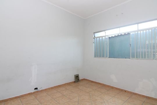 Sala 1 de casa para alugar com 3 quartos, 194m² em Jardim Hercilia, São Paulo