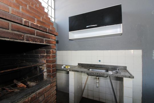 Área comum de casa para alugar com 3 quartos, 194m² em Jardim Hercilia, São Paulo