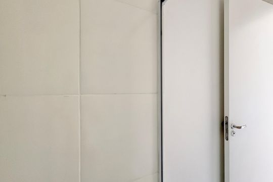 Banheiro de apartamento para alugar com 0 quarto, 17m² em Freguesia do Ó, São Paulo