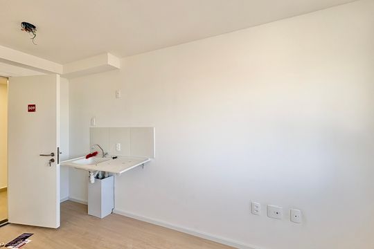 Cozinha de apartamento para alugar com 0 quarto, 17m² em Freguesia do Ó, São Paulo